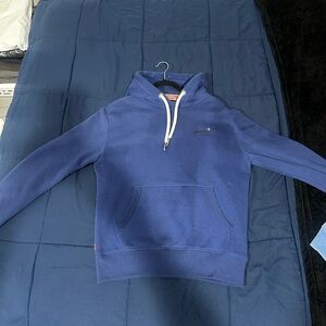 Super dry hoodie
Worn a few times
Color is Faded Blue